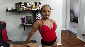 uh, a an�zinha rabuda got wild in suruba and backstage mess