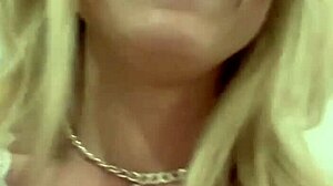 She Surprises Me With A Quick Bedroom Session