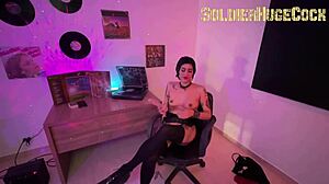 Hey, don’t you think Petrova Kath gets musical vibes every time she bangs SoldierHugeCock?