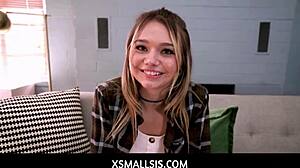 Yo, xs pieni 18+ siskoni Mia Kay auttoi mua menettämään neitsyyteni, niin kuuma! 🔥