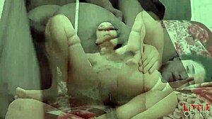 friend's young wife squirting on cock