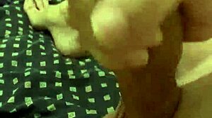 gay stud tirando leite gostoso, wanna see the cumshot?