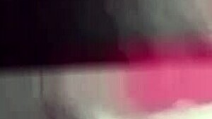 Me la cojo en todo el ancho de mi cama