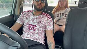 Masturbando a Taxista en la Calle with a WILD Handjob!