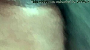 Me la cojo en todo el ancho de mi cama