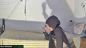 Marianna's Feeding Time Hot Cum Blowjob