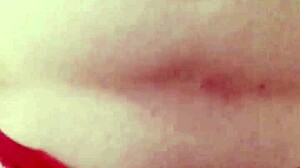 Brincando com thong e cock na webcam?