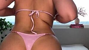 Lis Xxx Fingers Wet Pussy In Unique Roleplay