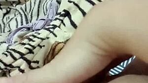 i love masturbatin in the mornin before college