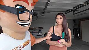 Lola Pearl's Garage Sale Turns Into Hardcore Riding And Cum On Tits.