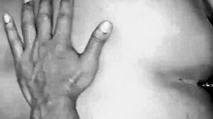 Por El Culo En Blanco Y Negro