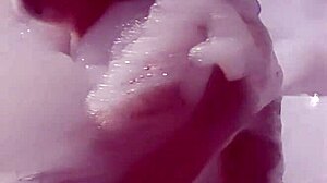 Cyno Enjoys Solo Bubble Bath