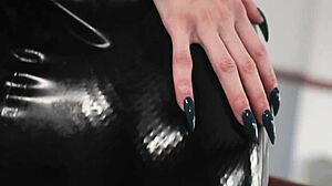 Goth Girl Gets Fingered And Teased!