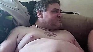 I am Kandy Kane, deepthroating with my big tit's