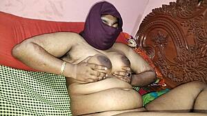 Office Affair! Secretary Gets Wild With Boss In The Office!