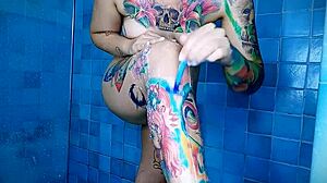 Anal Plug In Shower Shaving