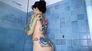 Anal Plug In Shower Shaving