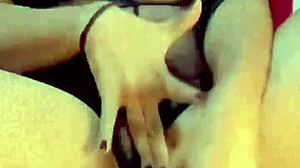 i'm enjoying this squirting pussy with muff diving and licking