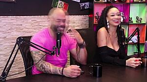 negra safada sucks big black cock after heated argument