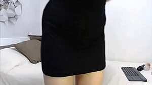 Big Ass BBW Teasing And Dancing