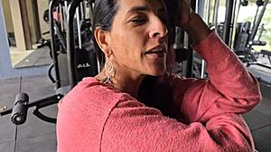 Fodi hot brunette Kel Macettare at condo gym