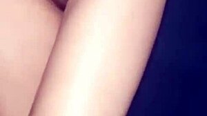 Te quiero comer ese culito, latina colombiana, con ese gran trasero natural