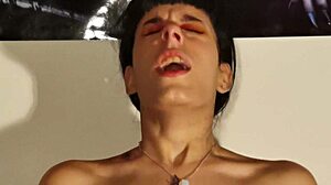 Fete cu muci uriași în fetiş strănut kinky HD