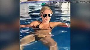 Pensa Se Tem Algo Mais Gostoso Que Isso, Esposa Tomando Leitinho Na Boca