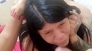 Le Chupo La Polla A Mi Hermanastro Y Termina En Mi Boca.