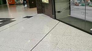 trashy kiwi slut flashes pussy at mall and public street