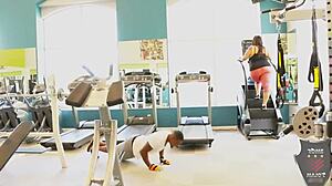 Does Rome Major Fuck Her Throat