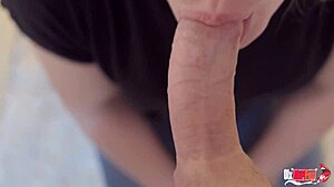 I’m addicted to the best deepthroat ever, loving cum on my lips