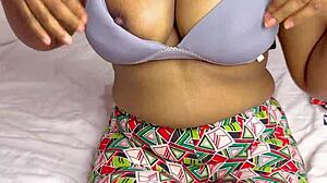 she moans loudly as i lick her asian pussy with those hot legs 😍