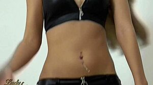 Devotee Receives Facial Cumshot.