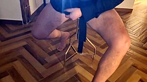 Sext Italian Guy Jerks Off Spied By Stepsister