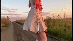 sexy dance by curvy elza kom turns wild