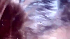 esposa safada banging at glory hole while husband films