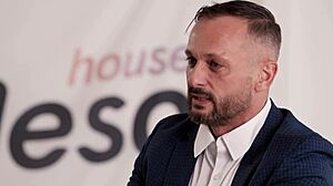 Naturally Busty Babe Hailey Rose In An Interview