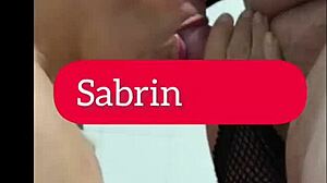 Does SabrinaFoxy swallow cum?
