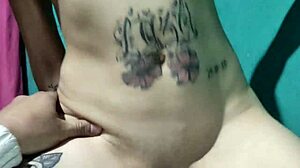 damn, these caseritos cortitos with my sexy latina girlfriend are so hot up close