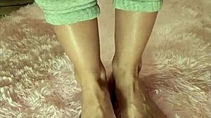 Softcore Feet Worship With Bare Toes