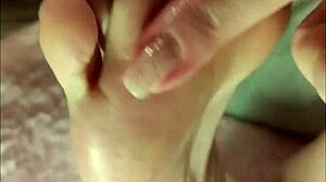 Softcore Feet Worship With Bare Toes