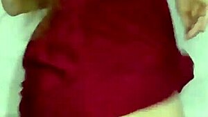 لويرينها سافادينها عايز تشوف حركاتي الشقية السولو الليلة؟