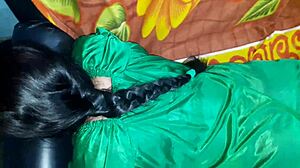 holy crap, check this sexy young indian amateur couple in homemade action, unreal stuff! 😍