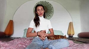 foreskin vs circumcised penises explained in tutorial by roxy fox