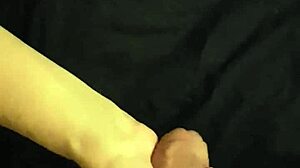 Hey, lady, give me a glass wank!