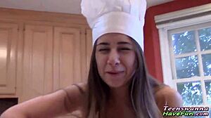 Amateur Teen 18+ Spits Cum