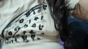 damn, this gordinha safada latina knows how to work her big assets! 😜