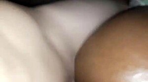 I fucked that ebony milf novinha with a big cumshot, traficante style.