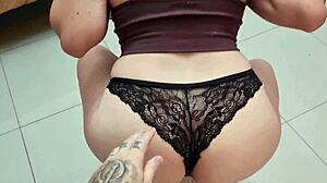 hermosa latina with big ass gets masturbated and finishes on her chest